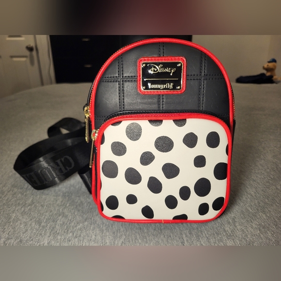 Disney Loungefly Cruella Mini Convertible Backpack. Limited Edition ** main image 6